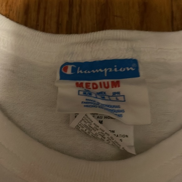 champion tshirt - Picture 2 of 3